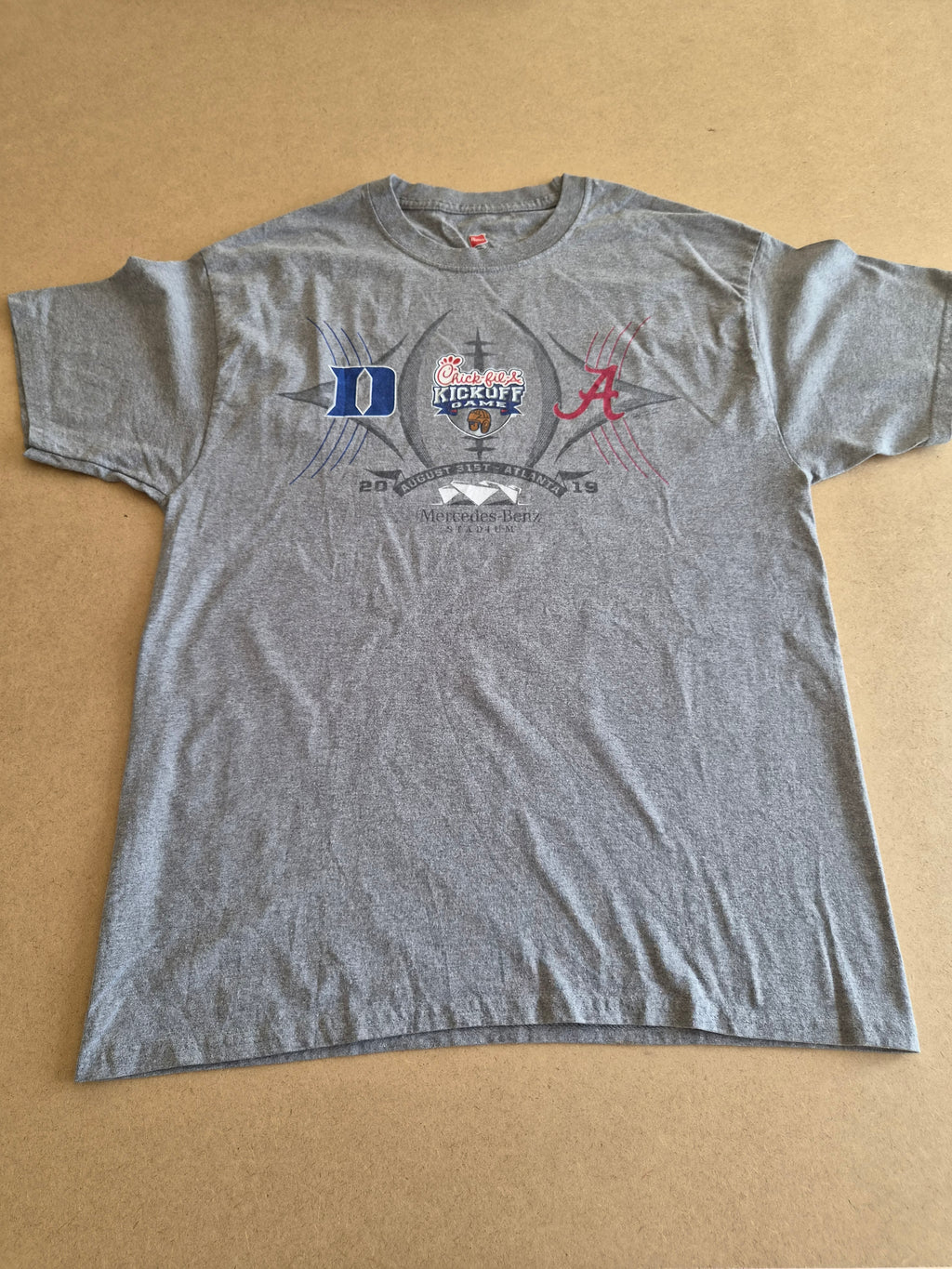 T-shirt vintage Hanes Gris — Chick-fil-A Kickoff Game 2019 Duke vs Alabama — L — Très bon état