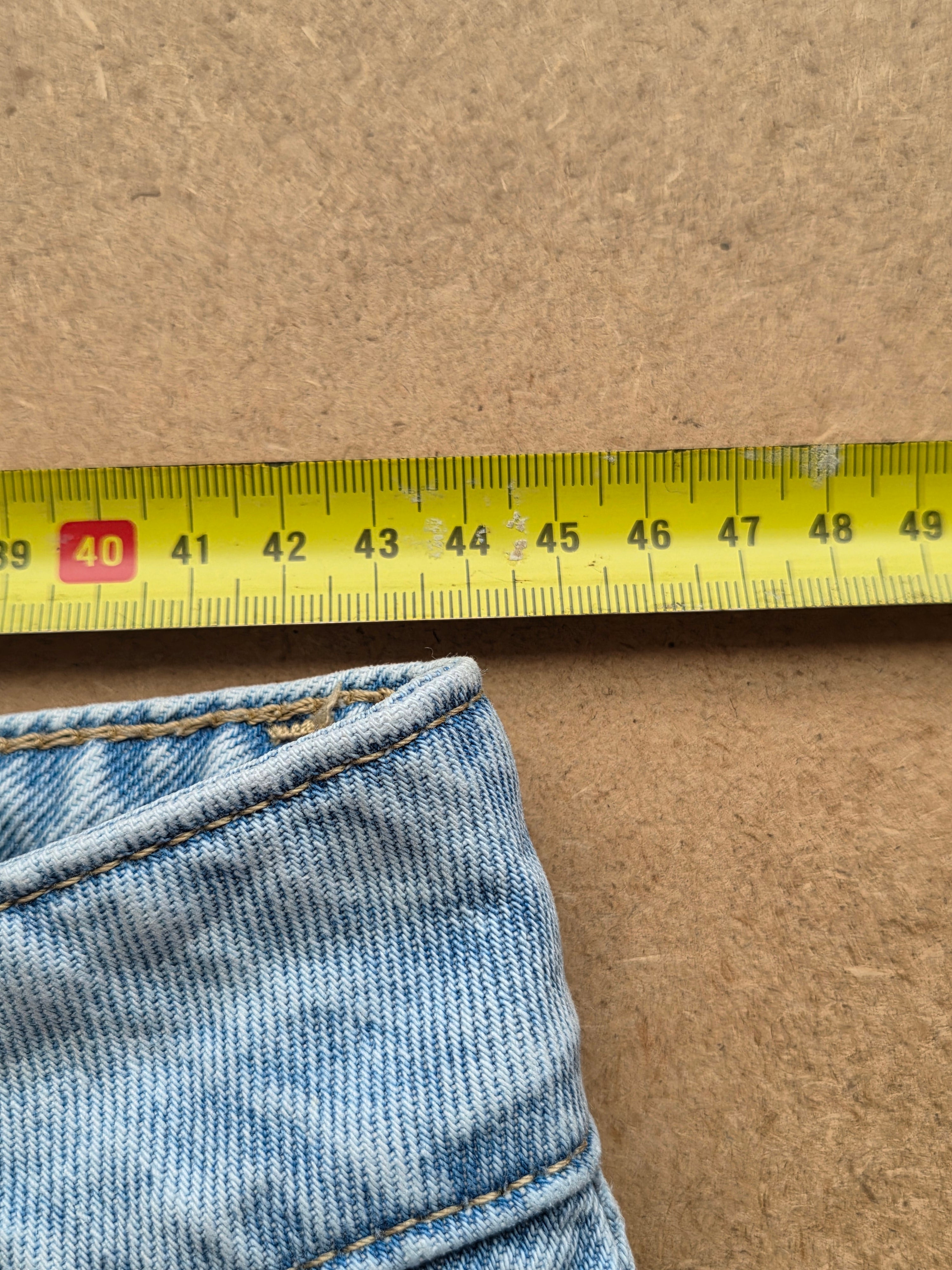 Jean Levi's Superlow Vintage Bleu Clair – Coupe Large Wide Leg (Bas Effilochés) Taille 44 FR