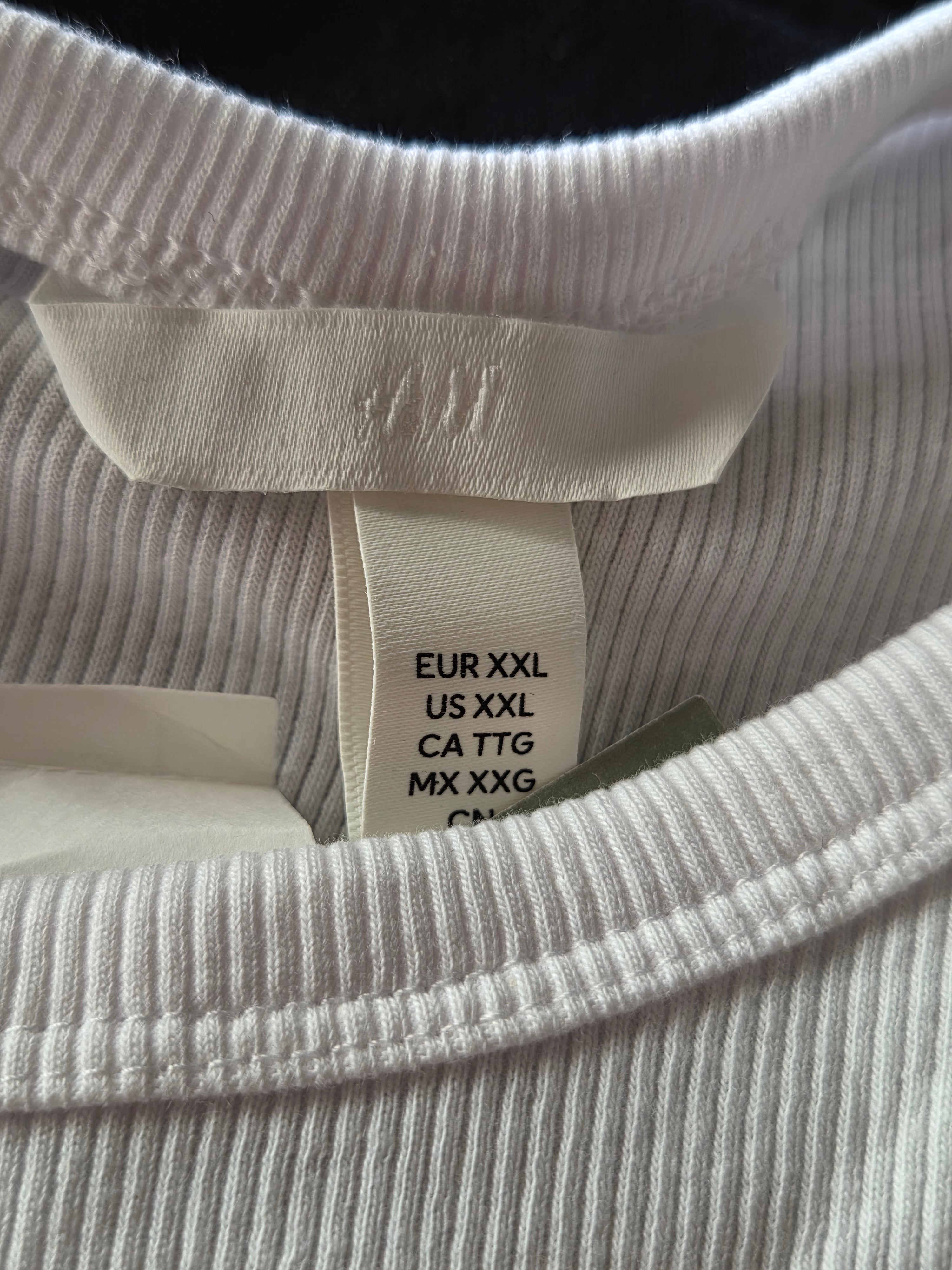 Crop top H&M - étiquette taille EUR XXL / US XXL