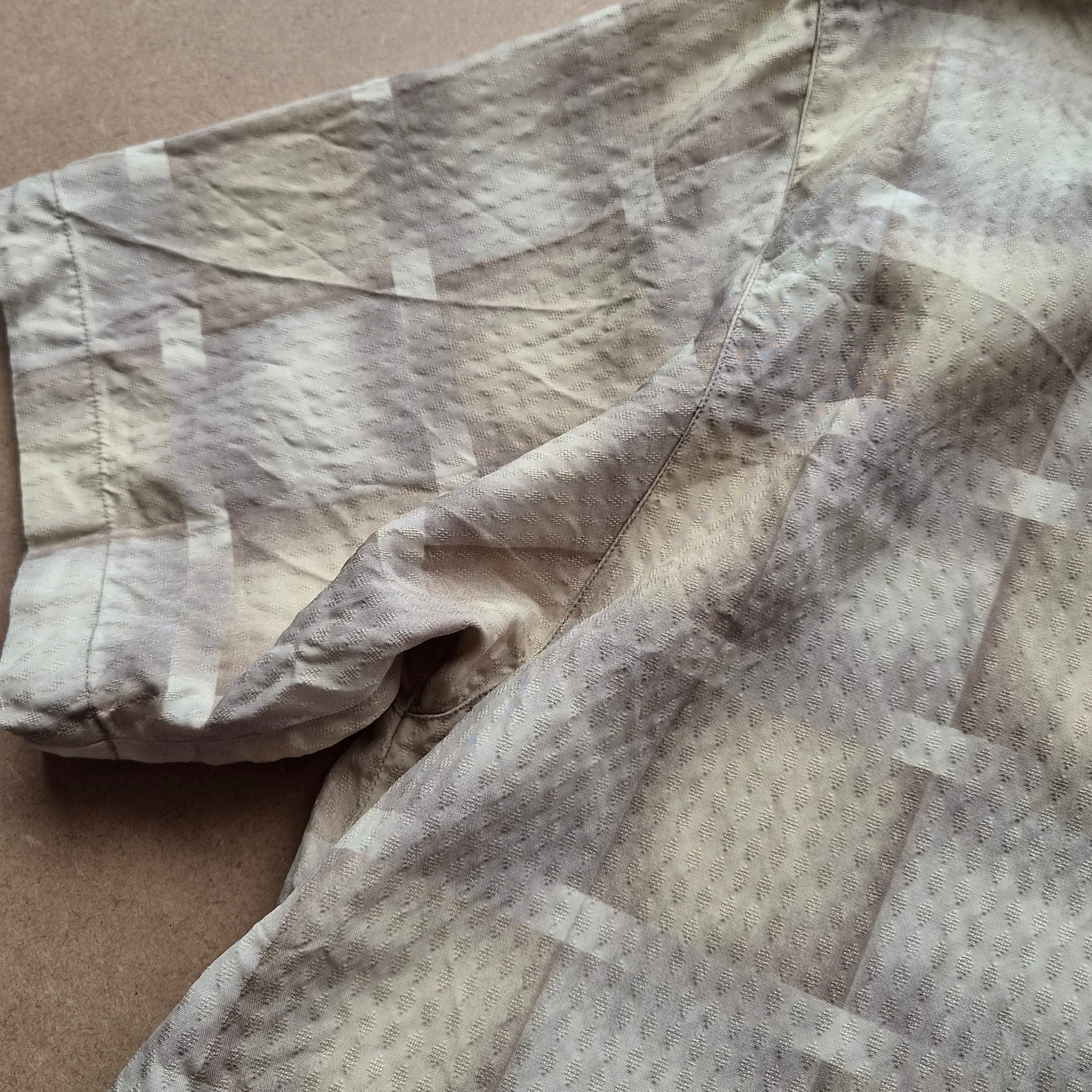 Chemise Hawaïenne Vintage Tommy Bahama - Motif Géométrique Abstrait Beige - Soie - M