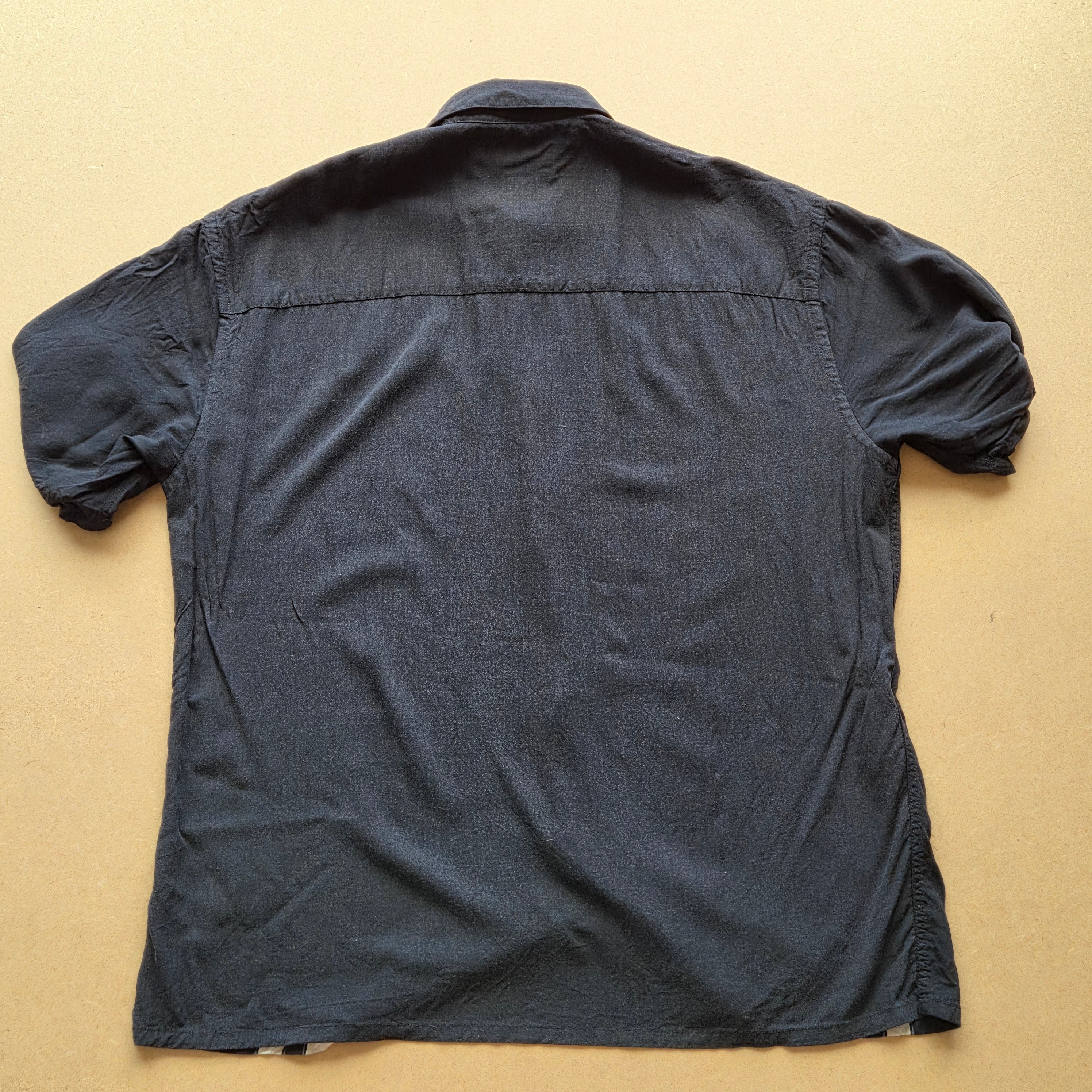 Chemise Hawaïenne Vintage Island Shores - Palmiers Bandes Noir & Blanc - Rayon - L