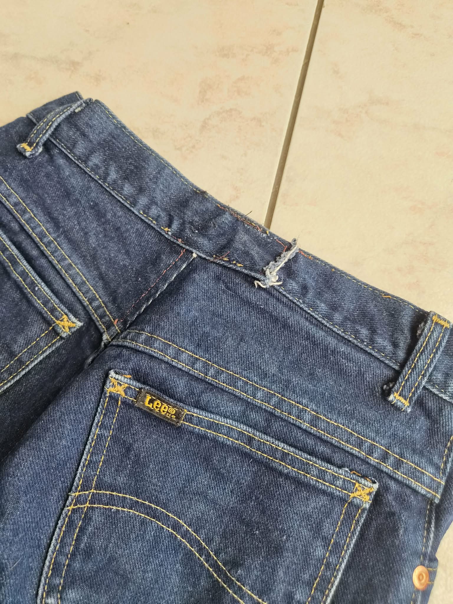 Jean Vintage Lee Bootcut Flare Bleu Indigo — Taille Haute — 30x38 FR34 — 100% Coton Made in USA — Bon état