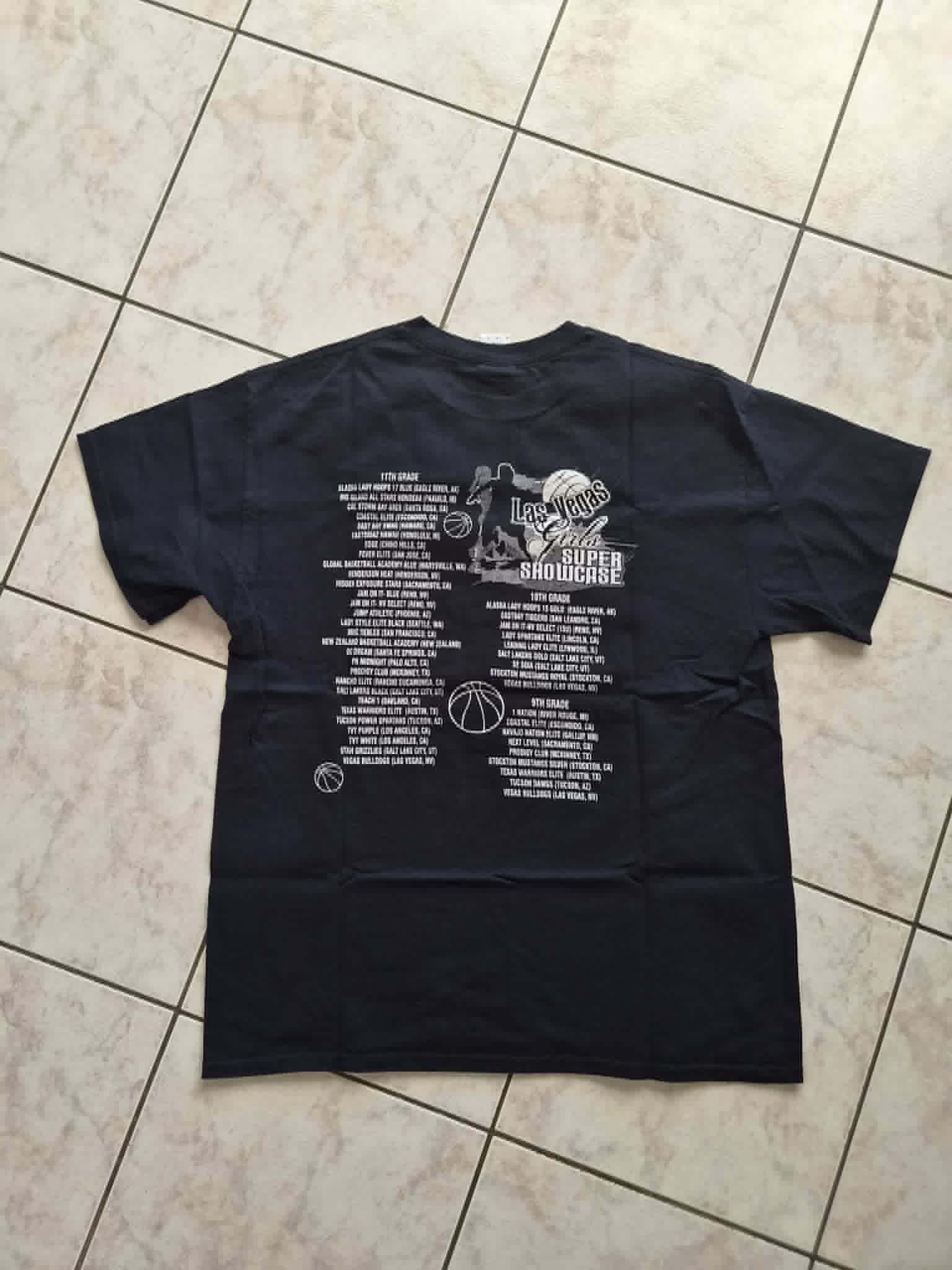 T-shirt Las Vegas Girls Super Showcase Basketball — Gildan Ultra Cotton — L — Très bon état